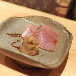 鮨 尚充 - 身が赤い最高級しまあじ