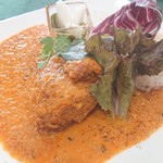 オリーブの風 - 七城ポークのスパイシー煮込み(ミニライス付き)