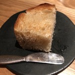 ラ・ボンヌターブル - パン