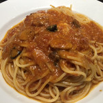 カプリチョーザ - トマトとニンニクのスパゲティ（970円＋税）