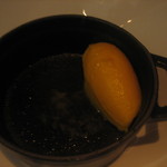 黒ゴマのクレームブリュレ