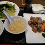 中国料理 露華 - サイコロステーキ定食￥750-