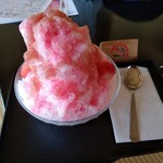 天然温泉 博多湯 - かき氷自家製いちごシロップ（練乳抜き）300円