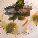レストラン プランデルブ北鎌倉 - 本日入荷の白身魚のポアレ 　”うまみ成分を最大限に残した特殊な調理法”