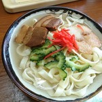 みどりや旅館 - 沖縄そば６００円
