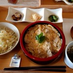 キッチン花吉 - 他人丼￥780