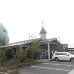 Foｒ agg - 糸魚川の東の郊外にあります。緑のタンクが目印。（2011.10）