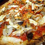 Pizzeria del Re - エビときのこのピッツァ（日替わりピッツァ）