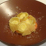 カーサ・デル・チーボ - リコッタチーズ モッツァレラチーズ、もう一種類チーズ（ど忘れ）のパスタにトマトのソース