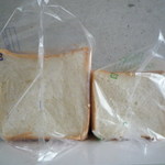 パンのペリカン - 1.5斤650円・1斤430円(税込)