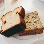 Brasserie BASEL - セットのパン