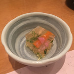 いわし屋 - 付き出し 煮凝り   涼しげ