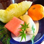 飴源 - 果物もたっぷり