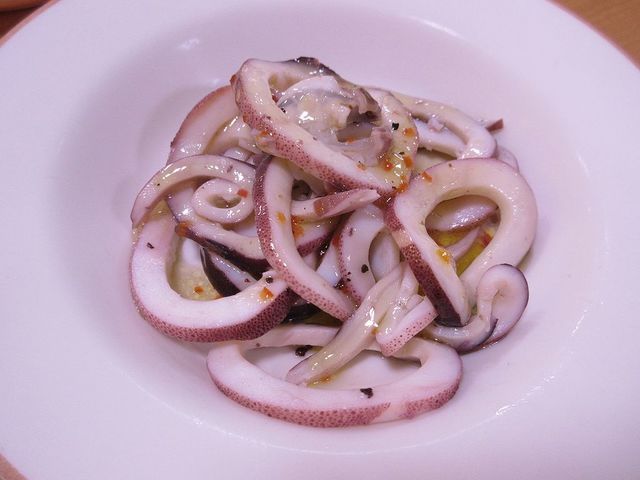 次回のメニュー改定で終売となる真イカのパプリカソースを食しました By 彡厶 サイゼリヤ イオン稲毛店 稲毛 ファミレス 食べログ