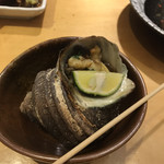 ほてい寿司 - サザエのつぼ焼き