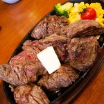 ステーキ&ハンバーグ専門店 肉の村山 - 400グラム