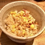 酒井商会 - 玉蜀黍とベーコンの土鍋ごはん