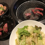 Yakiniku Jugen - もりもりサラダ