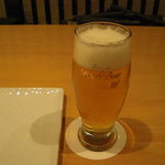 Komagata Maekawa - グラス生ビール。
