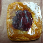 クリオロ - デニッシュスリーズ