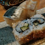 手打ち蕎麦・鮨 いまふく - 鰯押し寿司とカッパ裏巻き糸削り