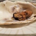 Le Lutin - 石川県能登産の牡蛎の燻製
