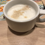 ガスト - ドリンクバーのカフェラテ