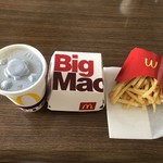 マクドナルド - 