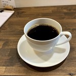 ナガタ店 - ホットコーヒーは欠かせません