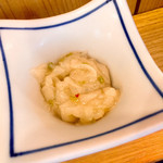 立呑み晩杯屋 - 生ほたてワサビ150円