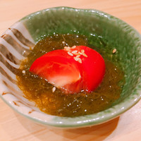 らんまる - 沖縄糸もずく
                    高知県フルーツトマト
                    三杯酢