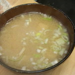 よね屋 - しば漬けチャーハンの味噌汁