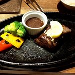 炭火焼肉 ぶち - 熟成肉ステーキランチ150g（2019.6）