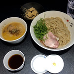 Japanizusobanudorutsuta - 「醤油つけSoba」1060円