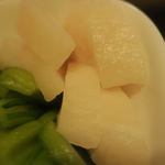 酒菜坊 橋蔵 - お新香盛り合わせ　ズームアップ