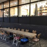 傳 - 和食らしからぬ外観