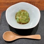 傳 - 小皿：焼き茄子 おくら 鼈甲餡