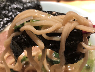 家系ラーメン 山下醤造 - 麺海苔包み