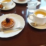 フランス菓子 イヴリーヌ - 