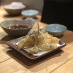 日本酒と天ぷらの店 天と鮮 さかえみせ - 天ぷら(鶏、メゴチ、茄子)