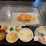 あじくらや - そばロール定食