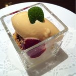 オステリア インクローチ - デザートはバニラのジェラート