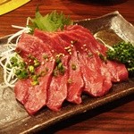 黒毛和牛専門店 もうもう亭 - ハツ刺。うまい。