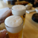すわりのおお島 - 生ビールで乾杯
