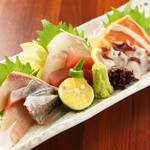 Assorted sashimi ~Tawarayamori~ 3 pieces x 5 types