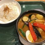 カレーショップ C&C - 「C&C特製たっぷり夏野菜のスープカリー」980円