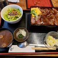 和牛料理 要 - 黒毛和牛ビフカツ重¥1,750(税込)
