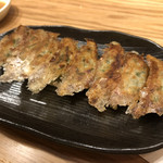 餃子歩兵 恵比寿店 - ニラ・ニンニク餃子