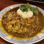 大衆中遊華食堂 八戒 - 3種あいがけ（￥1500）