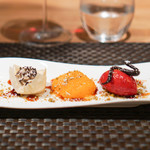 ARMONICO - バナナとホワイトチョコのタルト スイートスプリングのコンポート フランボワーズのソルベ